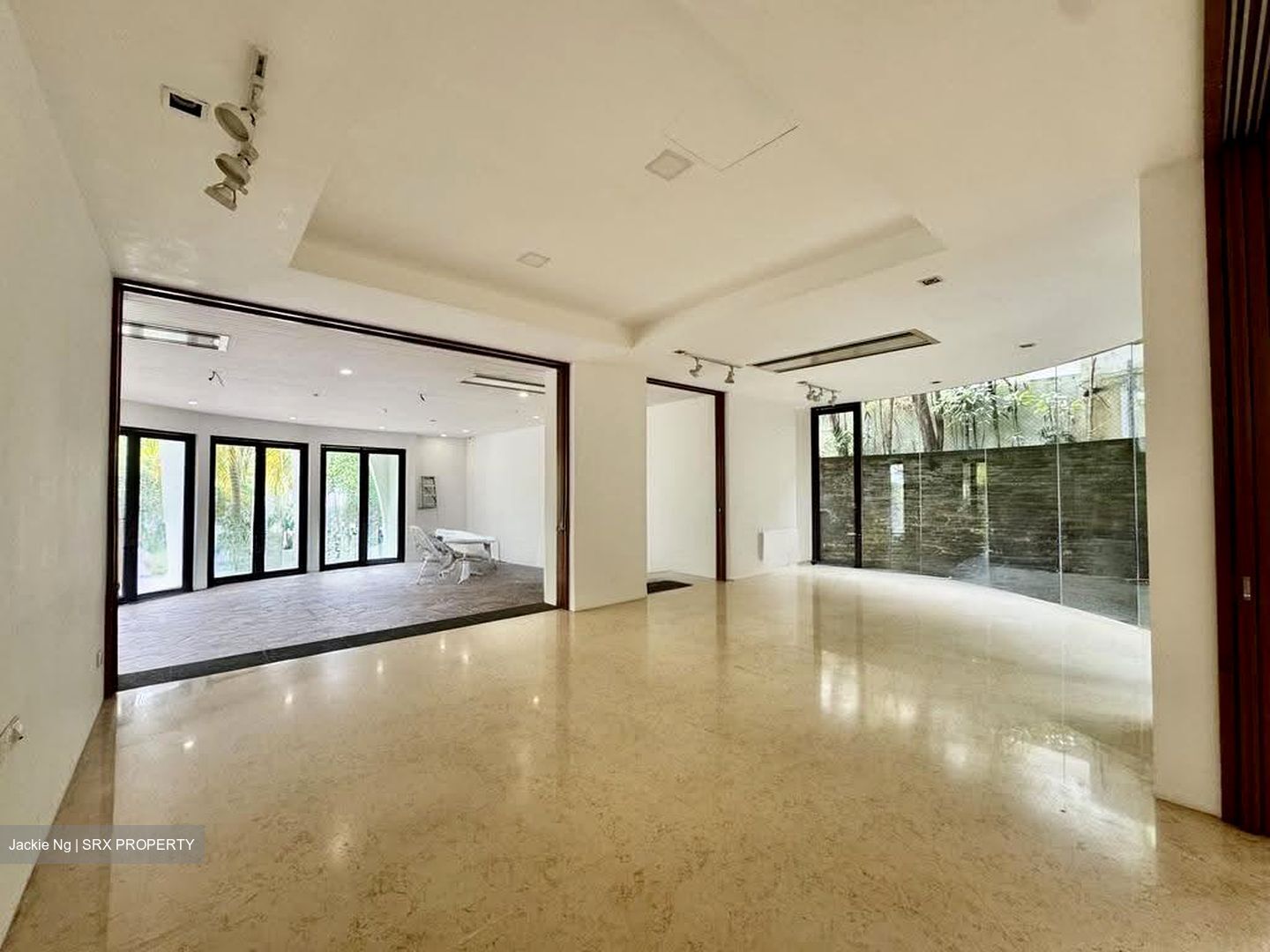 Third Avenue (D10), Detached #636251941